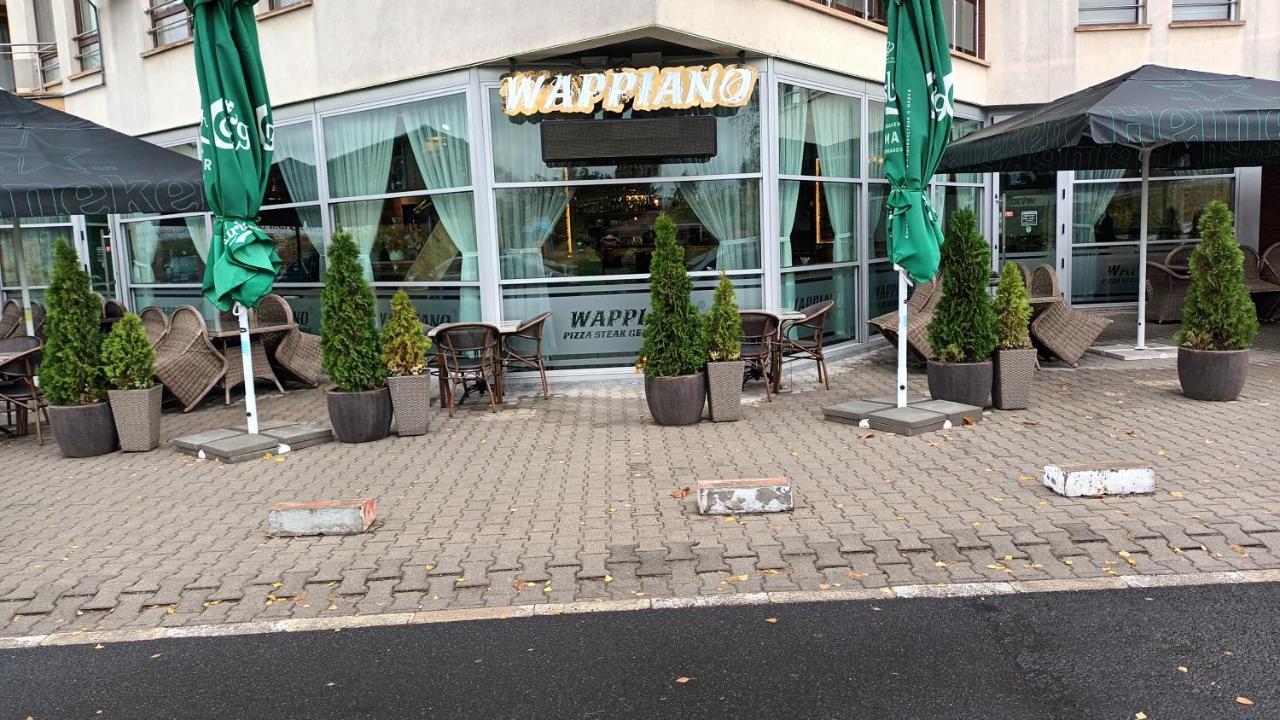 Стая За Гости Пентагона Kŭrdzhali Dış mekan fotoğraf
